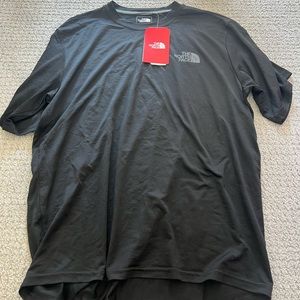 Men’s North Face Athletic Shirt
